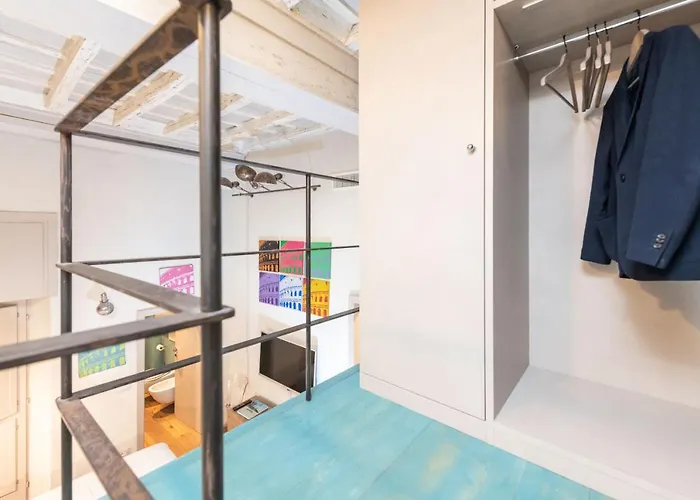 Apartment Design Near Spanish Step Rome