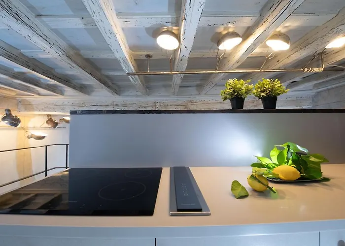 Apartment Design Near Spanish Step