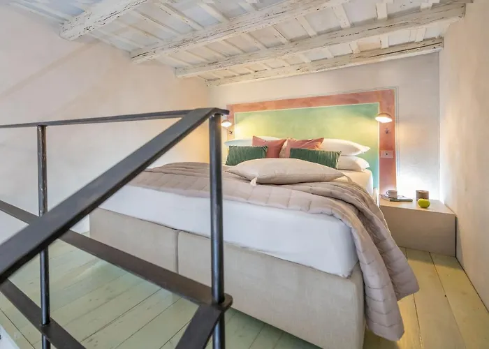 Design Near Spanish Step