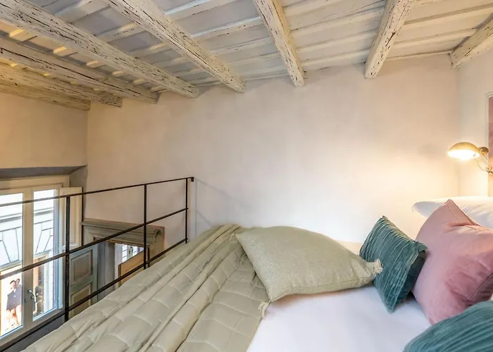 Design Near Spanish Step * 罗马