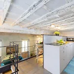 Design Near Spanish Step Daire