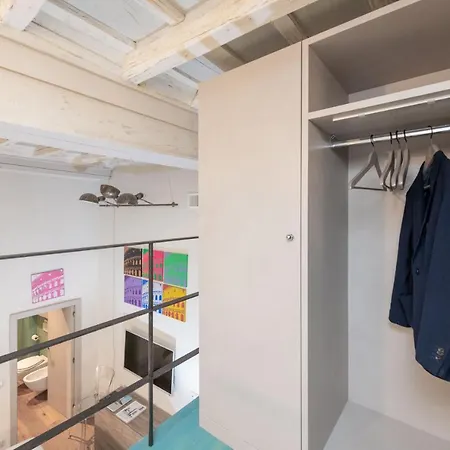 Design Near Spanish Step * Rom
