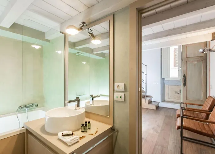 Design Near Spanish Step *